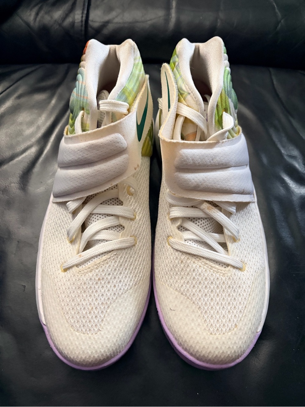 Kids, Nike Kyrie 2’s size 7y